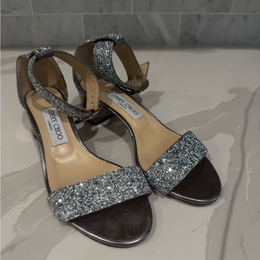 Jimmy Choo Silver Sparkle Sandals for Evening Elegance - Picture 1 of 6